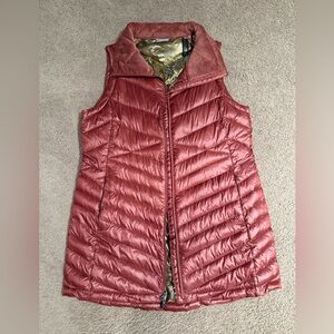 Columbia Women's Quilted Vest in Dusty Rose